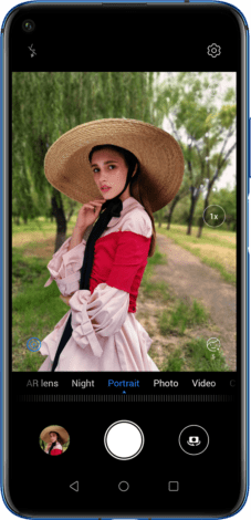 смартфон HUAWEI nova 5T позволяет снимать портреты профессионального качества